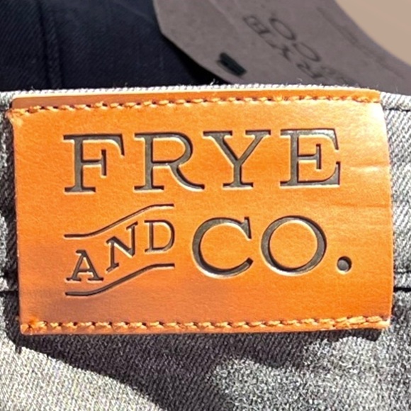 🌻NEW w.tag Frye and Co. Gray Wash Mid Rise Cropped Button-Fly Jeans Size 24W - Picture 5 of 9